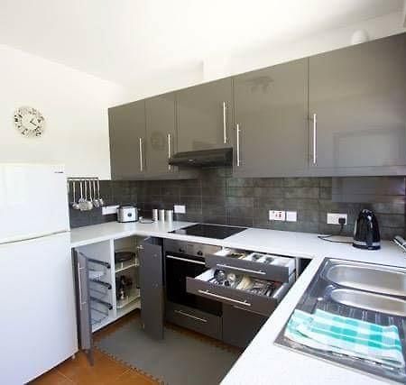 007 Margarita Gardens Villa Paphos Ngoại thất bức ảnh